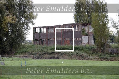 Weesp 26 oktober 2021
Dit complex staat al jaren te koop maar er gebeurt helemaal niks . Wat is het probleem?