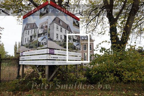 Weesp 26 oktober 2021
Dit complex staat al jaren te koop maar er gebeurt helemaal niks . Wat is het probleem?
