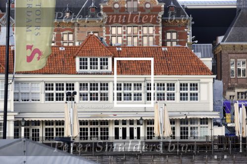 Amsterdam 21 oktober 2021
Centraal stationin Amsterdam. Restaurant Loetje