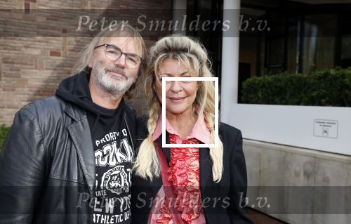 Amsterdam 5 november 2021
Slaan van Munt Herman Brood ivm 75e verjaardag. Zijn vrouw Xandra en dochters Holly Lola en Brenda  zijn natuurlijk aanwezig. Manuela Kemp met man