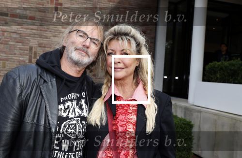 Amsterdam 5 november 2021
Slaan van Munt Herman Brood ivm 75e verjaardag. Zijn vrouw Xandra en dochters Holly Lola en Brenda  zijn natuurlijk aanwezig. Manuela Kemp met man