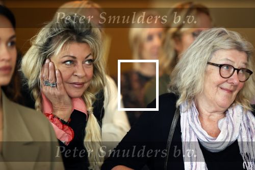 Amsterdam 5 november 2021
Slaan van Munt Herman Brood ivm 75e verjaardag. Zijn vrouw Xandra en dochters Holly Lola en Brenda  zijn natuurlijk aanwezig. Manuela Kemp