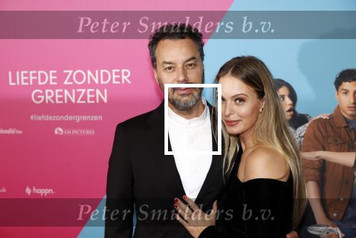 Amsterdam 11 oktober 2021
Premiere liefde zonder grenzen in Tuschinski.
Melissa Drost met vriend