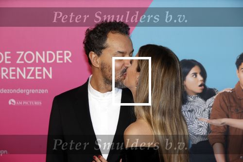 Amsterdam 11 oktober 2021
Premiere Liefde zonder grenzenin Tuschinski 
Melissa Drost met partner
