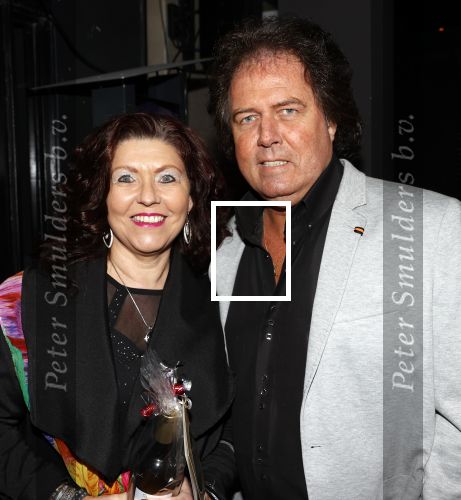 Amsterdam 15 november 2021
Boekpresentatie van Dries Roelvink bij restaurant La Brochette. Rene Leblanc en zijn vrouw Jolanda