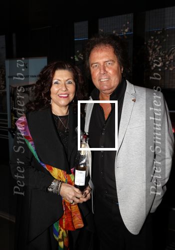 Amsterdam 15 november 2021
Boekpresentatie van Dries Roelvink bij restaurant La Brochette. Rene Leblanc en zijn vrouw Jolanda