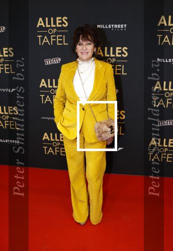 Amsterdam 1 november 2021
Premiere alles op tafel in het deLamar theater.
Renee Fokker
