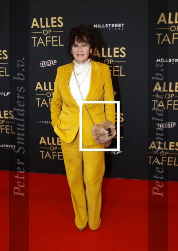 Amsterdam 1 november 2021
Premiere alles op tafel in het deLamar theater.
Renee Fokker