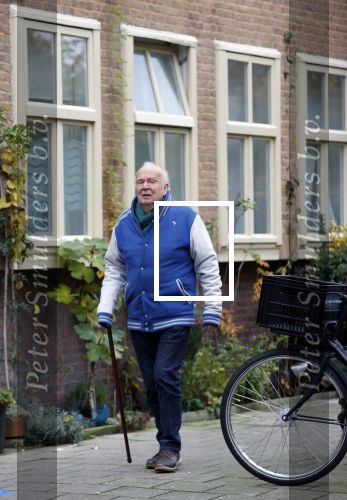 Amsterdam 14 november 2021
Rob v d Meeberg op straat in Amsterdam zuid