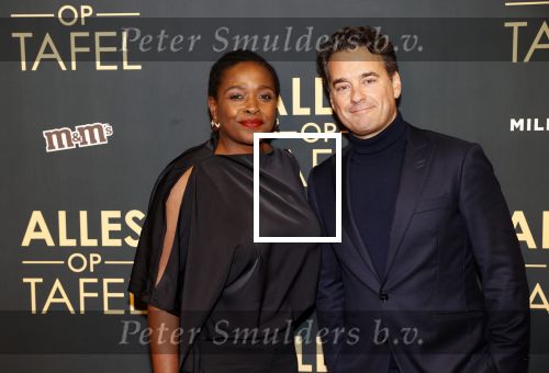 Amsterdam 1 november 2021
Premiere alles op tafel in het deLamar theater.
Rik v d Westelaken en Simone Weimans