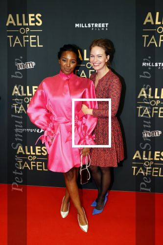 Amsterdam 1 november 2021
Premiere alles op tafel in het deLamar theater.
Sosha Duysker