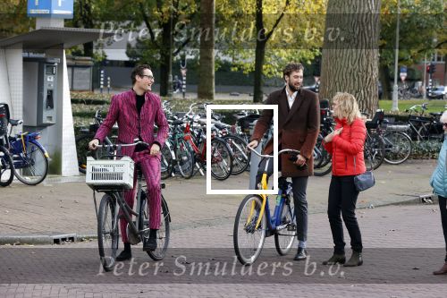 Amsterdam 5 november 2021
Splinter Chabot op de fiets in Amsterdam zuid