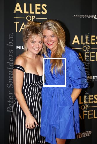 Amsterdam 1 november 2021
Premiere alles op tafel in het deLamar theater.
Sandra Ysbrandy en Sylvana Ijsselmuiden