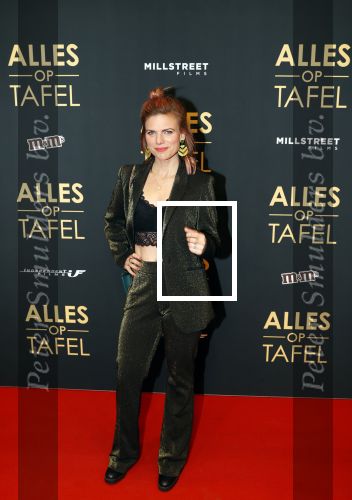 Amsterdam 1 november 2021
Premiere alles op tafel in het deLamar theater.
Tamara Brinkman