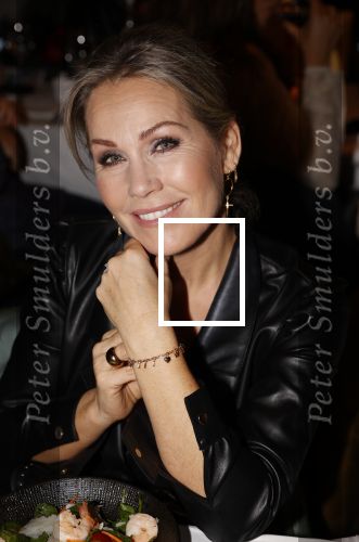 Amsterdam 1 november 2021
Lunch en uitreiking stong woman award in apollo hotel. Tanja Jess