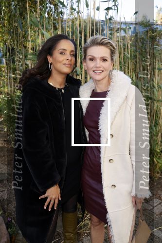 Amsterdam 1 november 2021
Lunch en uitreiking stong woman award in apollo hotel. Tooske ragas en Dyantha Brooks