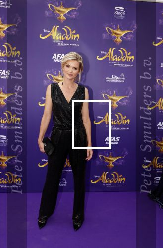 Scheveningen 26 september 2021
Premiere Aladdin in het circustheater. Bastiaan ragas en zijn vrouw Tooske met hun kinderen