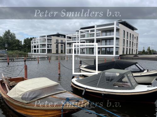 Loosdrecht 26 augustus 2021
In dit complex , West End residence wilde Peter R de Vries een appartement kopen
