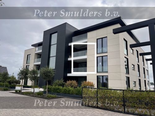 Loosdrecht 26 augustus 2021
In dit complex , West End residence wilde Peter R de Vries een appartement kopen