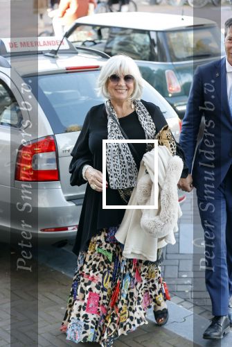 Amsterdam 24 oktober 2021
Willeke Alberti krijgt de blijvend applaus prijs in de kleine  Komedie. Zoon Johnny de Mol is ook aanwezig.