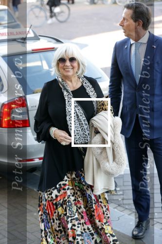 Amsterdam 24 oktober 2021
Willeke Alberti krijgt de blijvend applaus prijs in de kleine  Komedie. Zoon Johnny de Mol is ook aanwezig.