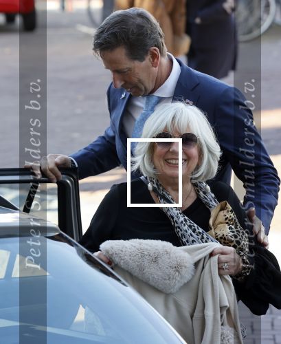 Amsterdam 24 oktober 2021
Willeke Alberti krijgt de blijvend applaus prijs in de kleine  Komedie. Zoon Johnny de Mol is ook aanwezig.