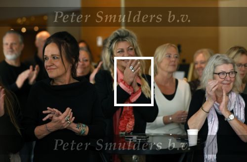 Amsterdam 5 november 2021
Slaan van Munt Herman Brood ivm 75e verjaardag. Zijn vrouw Xandra en dochters Holly Lola en Brenda  zijn natuurlijk aanwezig.