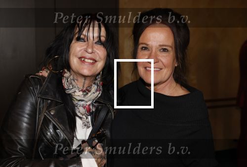 Amsterdam 5 november 2021
Slaan van Munt Herman Brood ivm 75e verjaardag. Zijn vrouw Xandra en dochters Holly Lola en Brenda  zijn natuurlijk aanwezig.