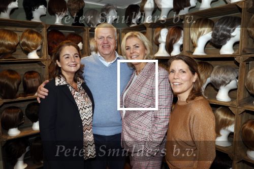 Bussum 4 november 2021
Irene Moors opent het nieuwe pand van stichting Pruijck. initiatiefnemers zijn Inge v Gulden Jose v Kippersluis en Peter Meijer