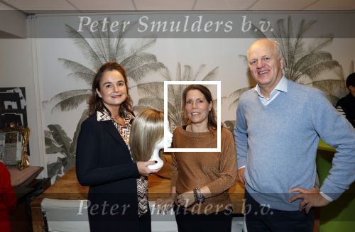 Bussum 4 november 2021
Irene Moors opent het nieuwe pand van stichting Pruijck. initiatiefnemers zijn Inge v Gulden Jose v Kippersluis en Peter Meijer