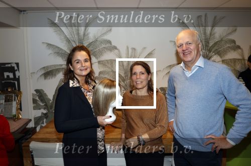 Bussum 4 november 2021
Irene Moors opent het nieuwe pand van stichting Pruijck. initiatiefnemers zijn Inge v Gulden Jose v Kippersluis en Peter Meijer