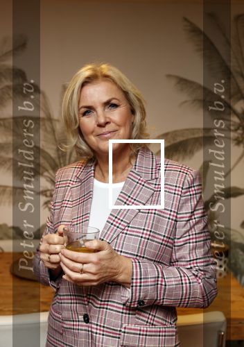 Bussum 4 november 2021
Irene Moors opent het nieuwe pand van stichting Pruijck. initiatiefnemers zijn Inge v Gulden Jose v Kippersluis en Peter Meijer
