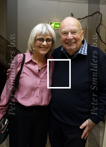 Amsterdam 17 november 2022
In theater Betty Asfalt viert Annemarie Oster haar 80e verjaardag .