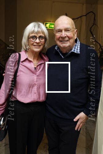 Amsterdam 17 november 2022
In theater Betty Asfalt viert Annemarie Oster haar 80e verjaardag .