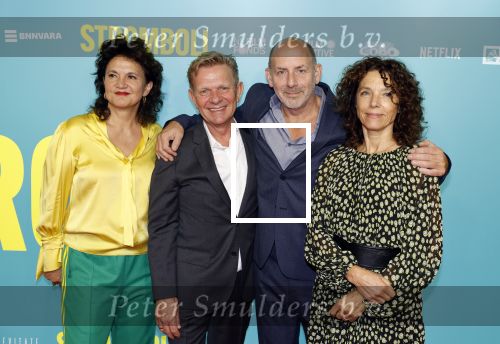 Amsterdam 31 oktober 2022
Premiere Stromboli in Tuschinski.
Alain de Levita Paula v d Oest Michiel v Erp en Monique Busman