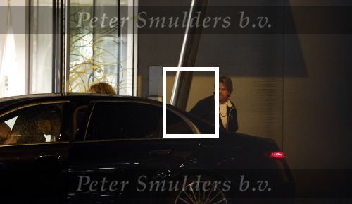 Schiphol - Amstelveen 16 oktober 2022
Andre Hazes en zijn nieuwe vriendin Sarah Sabil arriveren na hun eerste vakantie samen in Dubai bij de VIP op schiphol en daarna brengt taxi Sarah naar haar huis in Amstelveen.