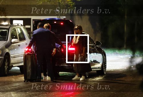 Schiphol - Amstelveen 16 oktober 2022
Andre Hazes en zijn nieuwe vriendin Sarah Sabil arriveren na hun eerste vakantie samen in Dubai bij de VIP op schiphol en daarna brengt taxi Sarah naar haar huis in Amstelveen.