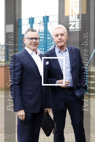 Zaandam 30 oktober 2022
Premiere zo vader zo zoon van Jon v Eerd in het zaantheater. Andre v Duin met partner Fernando