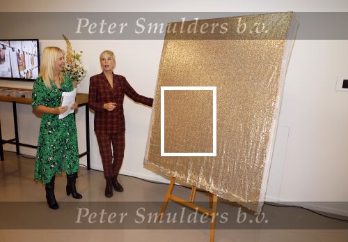 Hoofddorp 25 oktober 2022
Anita Witzier onthult de cover van Libelle . Holmar Mulder doet de presentatie.