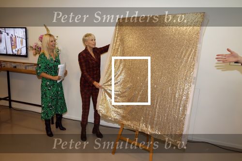 Hoofddorp 25 oktober 2022
Anita Witzier onthult de cover van Libelle . Holmar Mulder doet de presentatie.