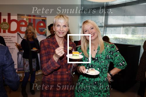Hoofddorp 25 oktober 2022
Anita Witzier onthult de cover van Libelle . Holmar Mulder doet de presentatie.