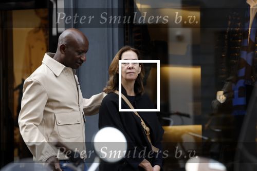 Amsterdam 29 oktober 2022
Annemarie v Gaal met haar man op de pc hooftstraat