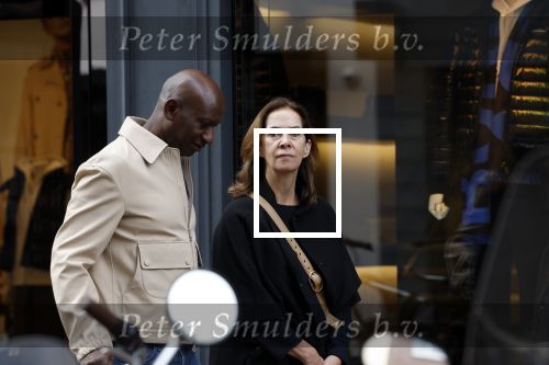 Amsterdam 29 oktober 2022
Annemarie v Gaal met haar man op de pc hooftstraat