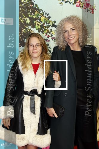 Amsterdam 31 oktober 2022
Premiere Stromboli in Tuschinski.
Antoinette Beumer en ...