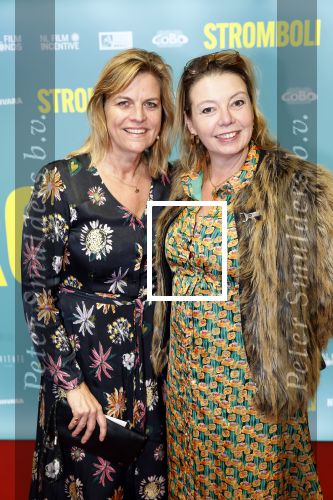 Amsterdam 31 oktober 2022
Premiere Stromboli in Tuschinski.
Antoinette Poortvliet met een vriendin