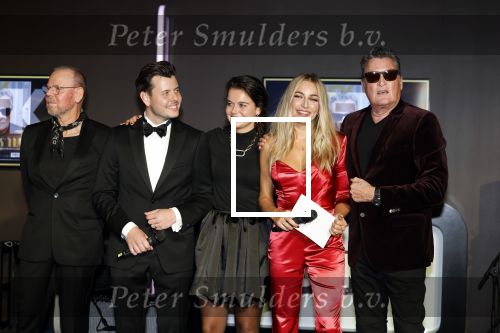 Amsterdam 27 oktober 2022
JFK Greatest man 2022 Gala in het Holland Casino.
Winnaar is Barry Hay. Shelly Sterk presenteerde het Gala