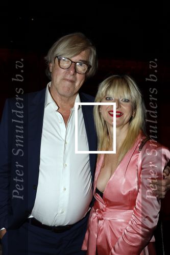 Zaandam 22 oktober 2022
Premiere Henny Huisman in het Zaantheater.
Bert v d Veer kwam met zijn nieuwe vriendin