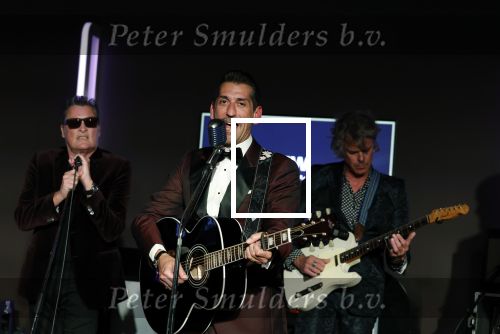 Amsterdam 27 oktober 2022
JFK Greatest man 2022 Gala in het Holland Casino.
Winnaar is Barry Hay. Danny Vera en Barry Hay