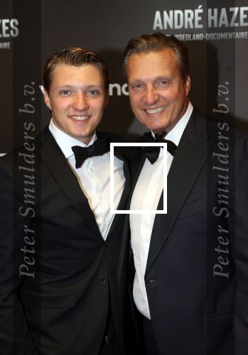 Amsterdam, 19 Oktober 2022
Premiere documentaire bij Viedoland in het Tuschinsji theater
David Bijlsma met zijn zoon