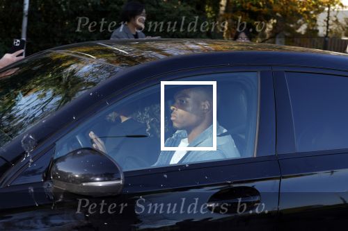 Zeist 14 november 2022
Aankomst splers voor vertrek naar de WK in Quatar.
Denzel Dumphries met vriendin en Baby